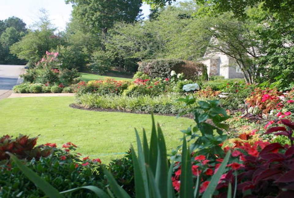 Elegant and Spacious Georgia Home - Roswell, Georgia