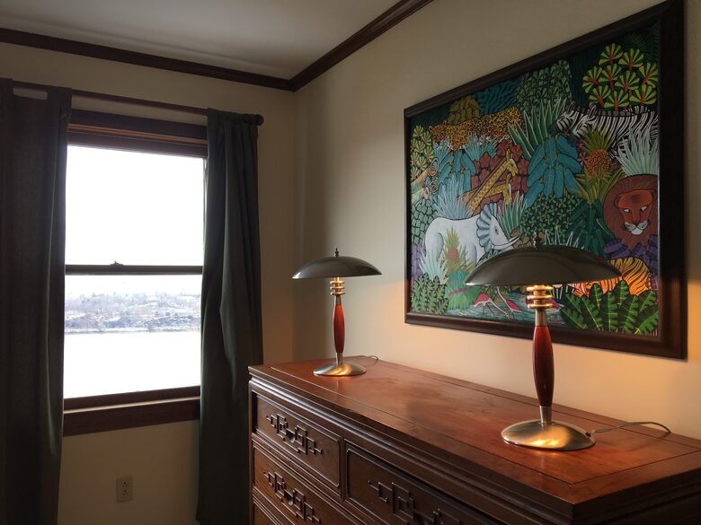 Classic Hudson Riverfront Home and Pool - Highland, New York