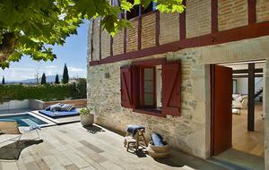 Elegant Pays Basques Villa - Bidart, France