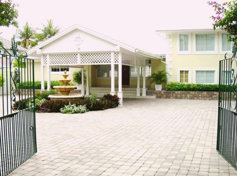 Shangri La - Nassau, Bahamas