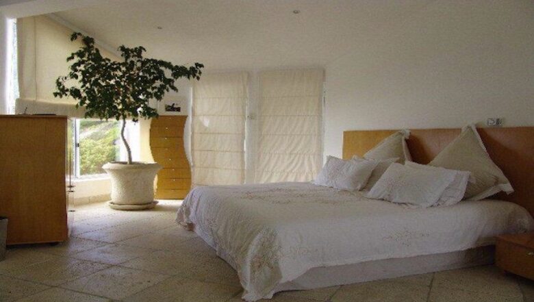 Villa on the Rocks - Llandudno, South Africa