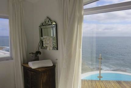 Villa on the Rocks - Llandudno, South Africa