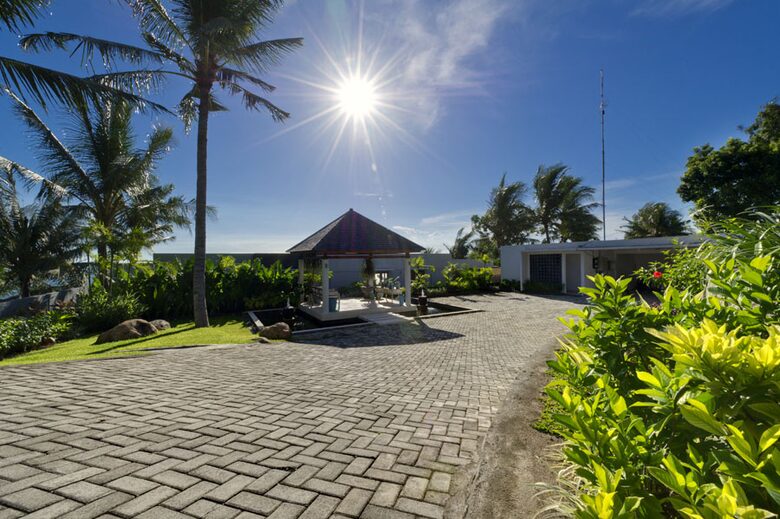 Malimbu Cliff Villa - Pulau Lombok, Indonesia