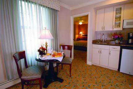 Inn at the Opera Luxury One Bedroom - San Francisco, California