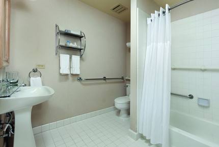 Inn at the Opera Luxury One Bedroom - San Francisco, California