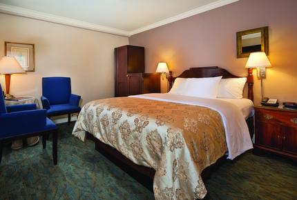 Inn at the Opera Luxury One Bedroom - San Francisco, California