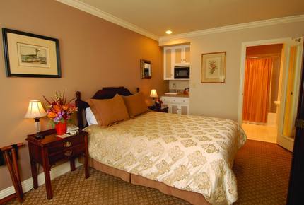 Inn at the Opera Luxury One Bedroom - San Francisco, California