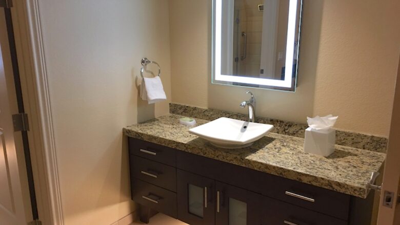 Grand Chateau 2 Bedroom Luxury Condo - Las Vegas, Nevada