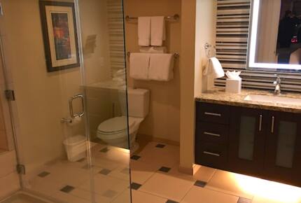 Grand Chateau 2 Bedroom Luxury Condo - Las Vegas, Nevada