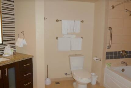 Grand Chateau 2 Bedroom Luxury Condo - Las Vegas, Nevada