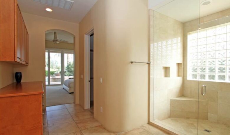 Palm Springs Breeze - La Quinta, California