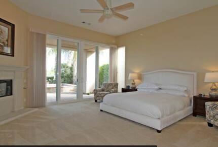 Palm Springs Breeze - La Quinta, California