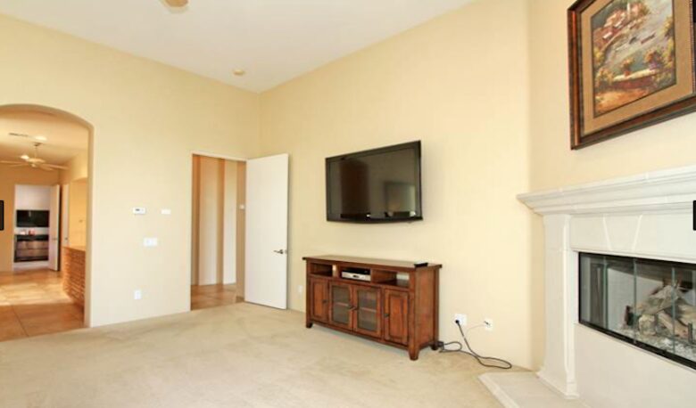 Palm Springs Breeze - La Quinta, California