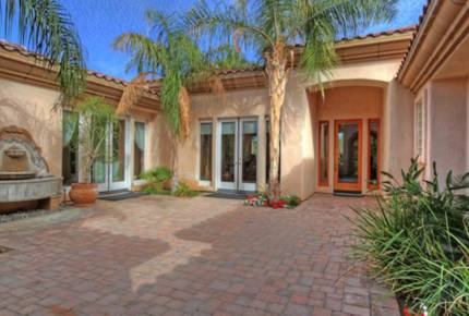 Palm Springs Breeze - La Quinta, California