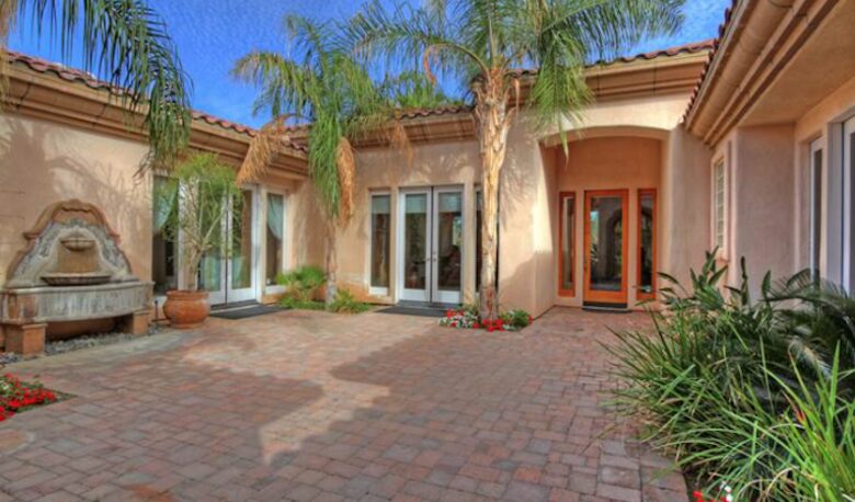 Palm Springs Breeze - La Quinta, California