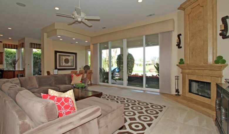 Palm Springs Breeze - La Quinta, California