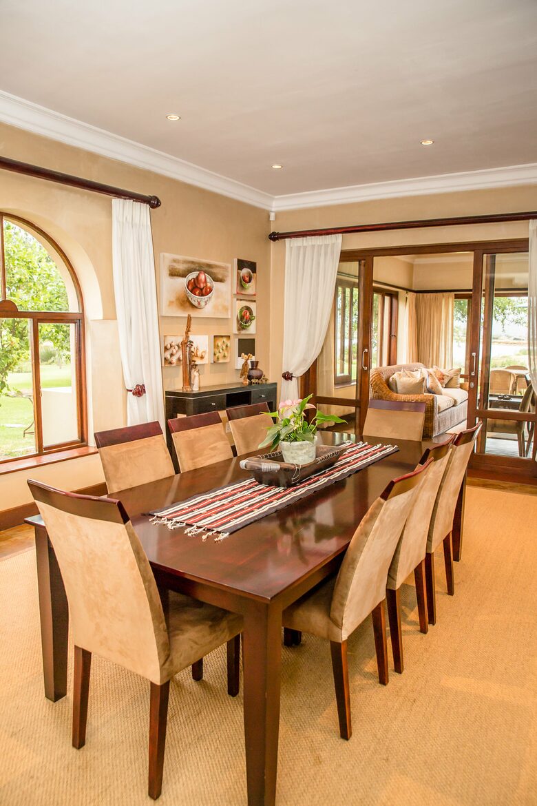 Cape Winelands Villa - Paarl, South Africa