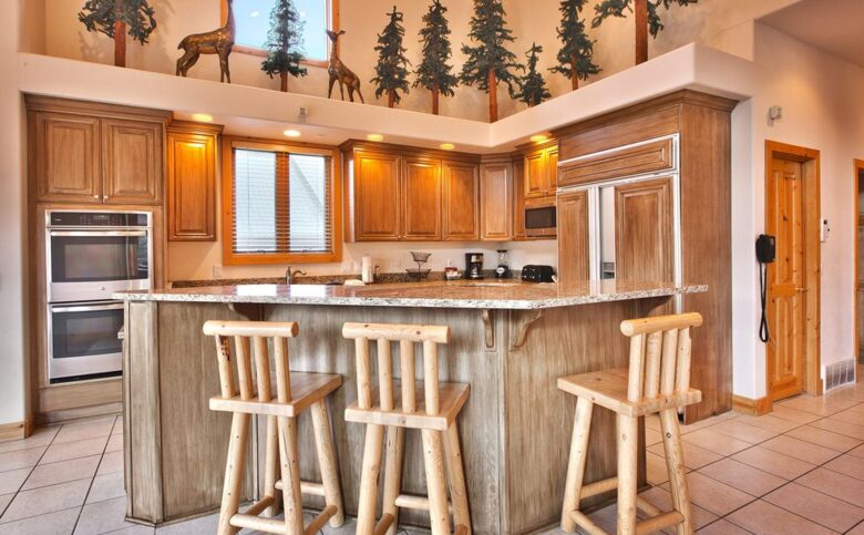 Park City Retreat, Deer Valley—A Resort Within a Home - Park City, Utah