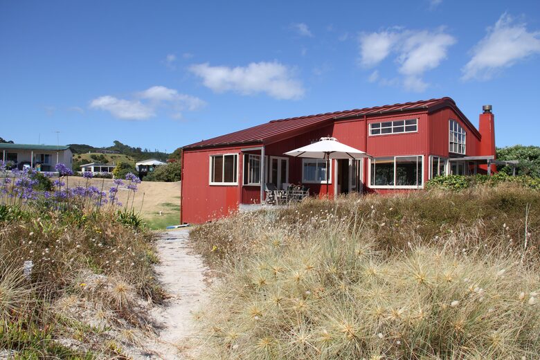 Whangapoua Bach - Whangapoua, New Zealand