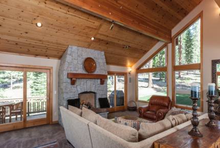 Estates Lodge - Tahoe Vista, California