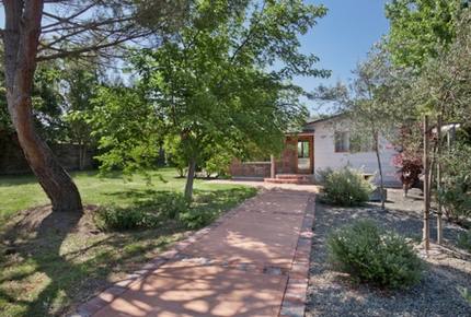 Modern Rustic Beauty - Sonoma, California