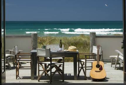 Remote Luxury in a Seafront Playground - Waimarama Beach, New Zealand
