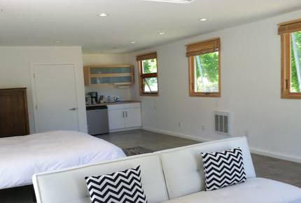 Modern Rustic Beauty - Sonoma, California