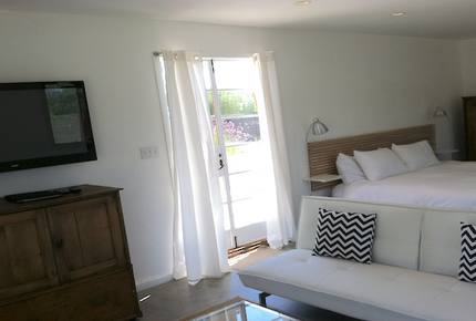 Modern Rustic Beauty - Sonoma, California