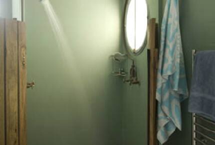 Remote Luxury in a Seafront Playground - Waimarama Beach, New Zealand