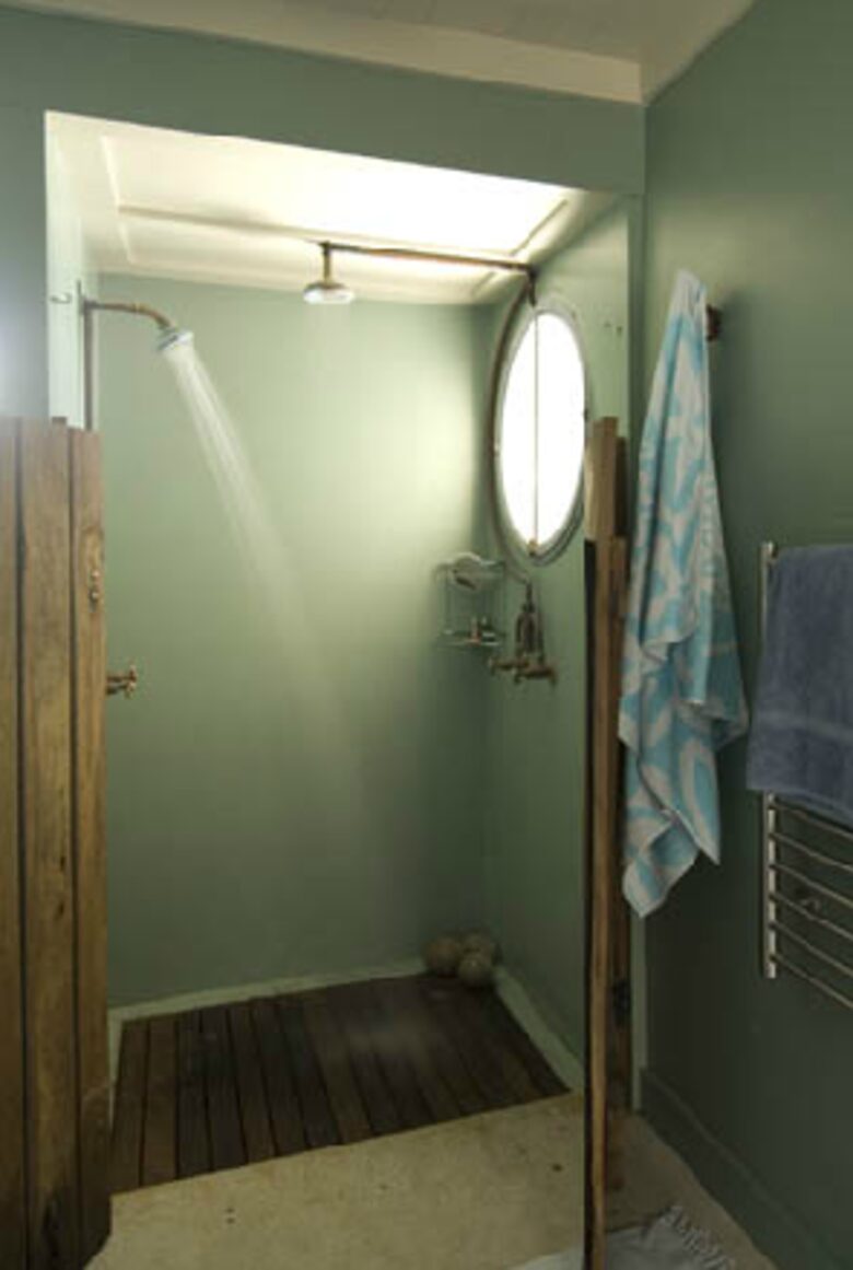 Remote Luxury in a Seafront Playground - Waimarama Beach, New Zealand