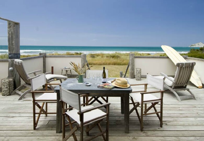 Remote Luxury in a Seafront Playground - Waimarama Beach, New Zealand