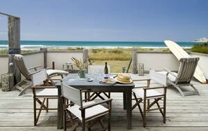 Remote Luxury in a Seafront Playground - Waimarama Beach, New Zealand