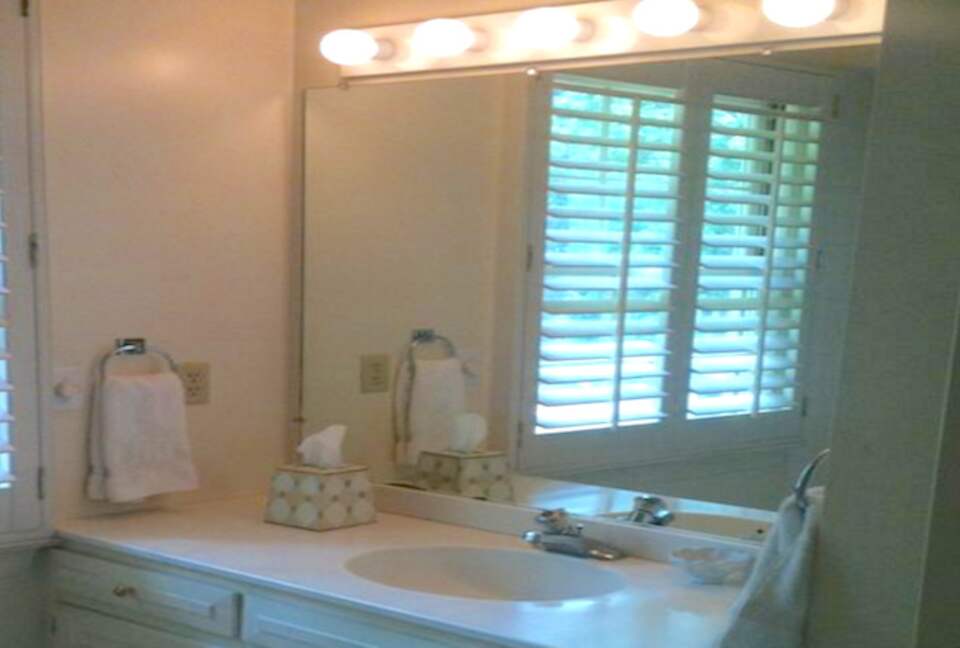 Blue Ridge Beauty - Charlottesville, Virginia