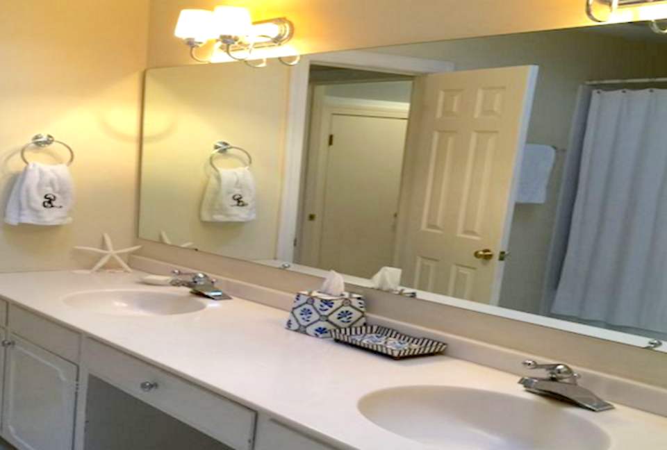 Blue Ridge Beauty - Charlottesville, Virginia