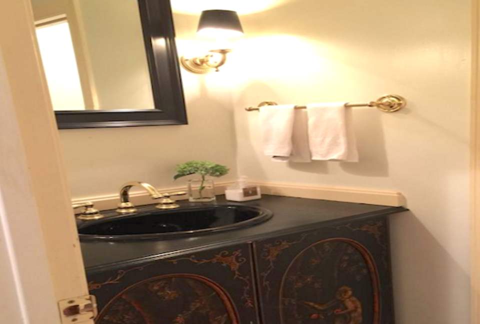 Blue Ridge Beauty - Charlottesville, Virginia