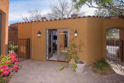 Golfer's Paradise - Scottsdale, Arizona