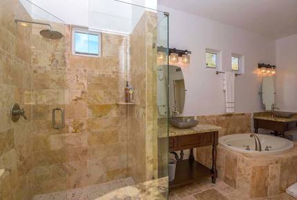 Golfer's Paradise - Scottsdale, Arizona