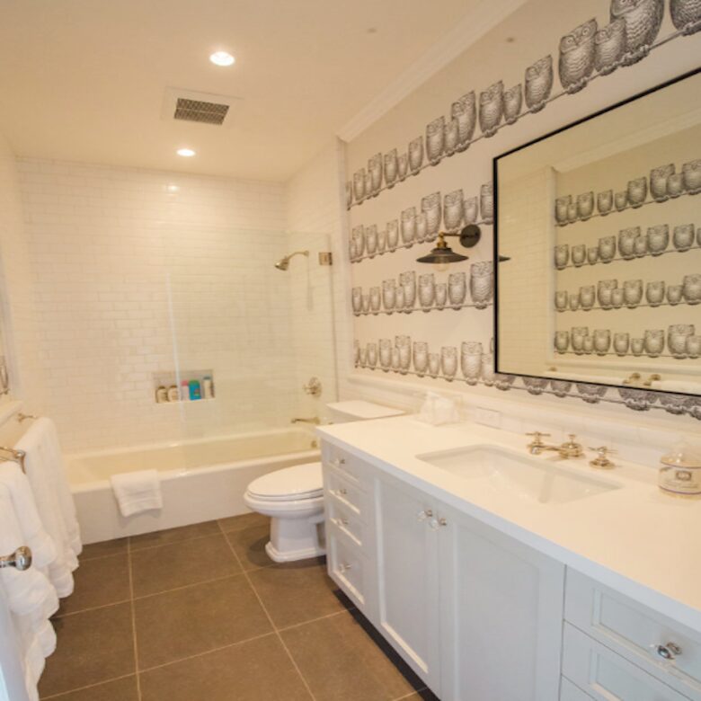 The bunk room bathroom.