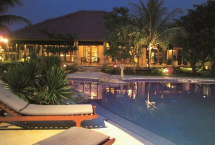 Villa Stefan - Karang Bolong, Indonesia