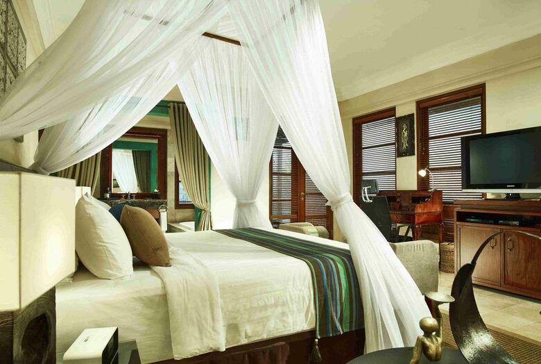 Villa Stefan - Karang Bolong, Indonesia