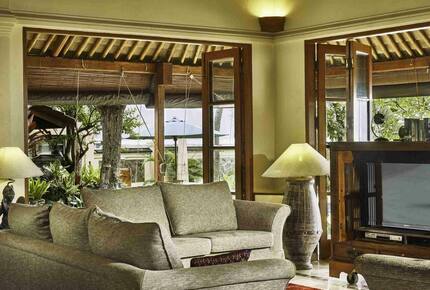 Villa Stefan - Karang Bolong, Indonesia