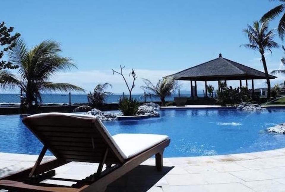 Villa Stefan - Karang Bolong, Indonesia