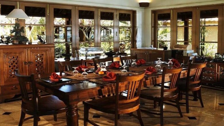 Villa Stefan - Karang Bolong, Indonesia