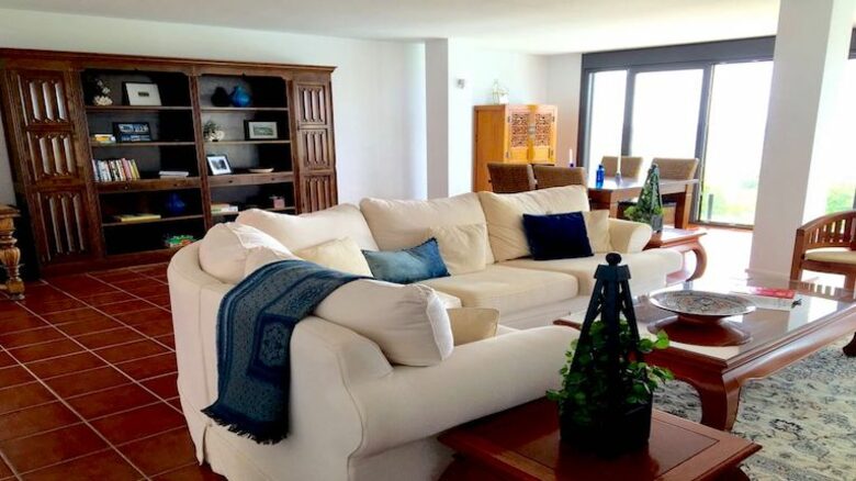 El Nido (The Nest) - Torreguadiaro, Spain