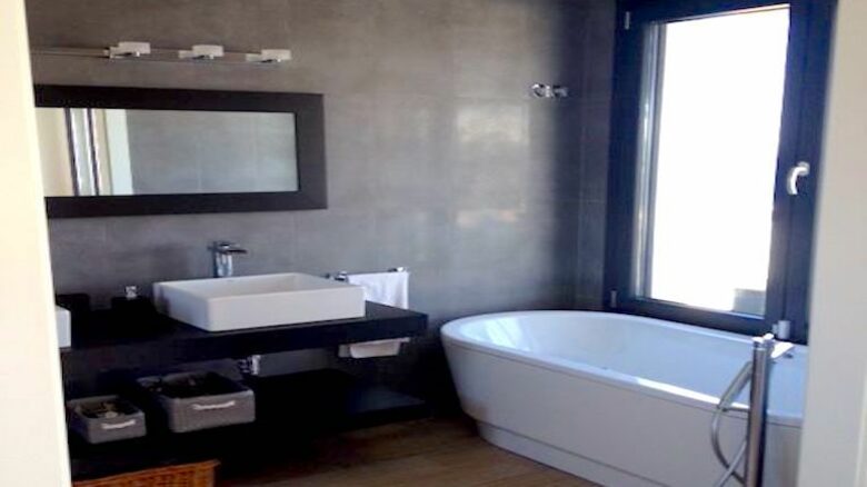 El Nido (The Nest) - Torreguadiaro, Spain