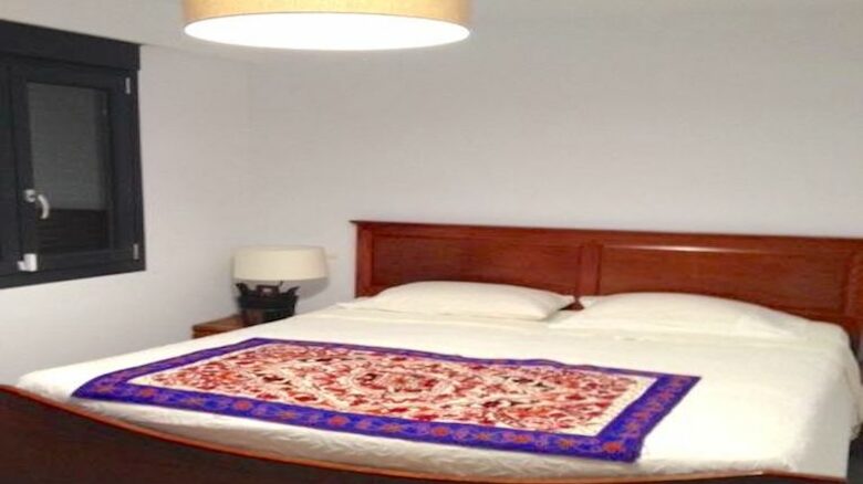 El Nido (The Nest) - Torreguadiaro, Spain