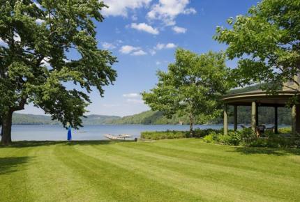 Lake Morey Masterpiece - Fairlee, Vermont