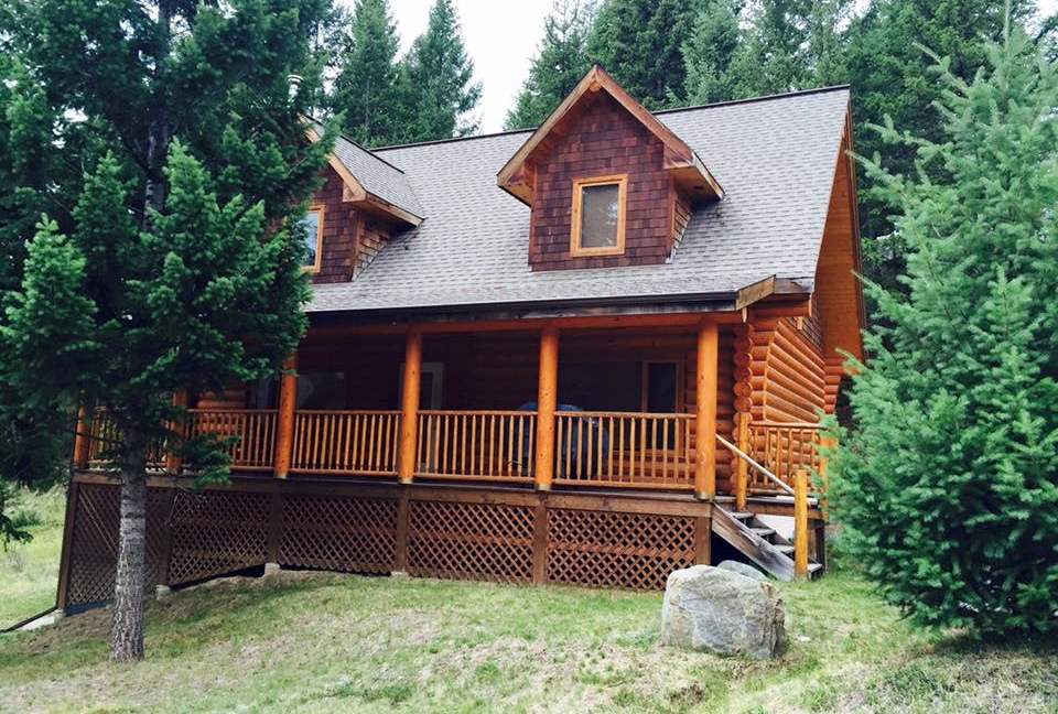 Luxury Log Cabin in the Mountains of British Columbia - Kimberley, Canada