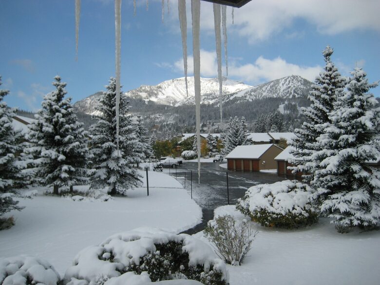 Scenic Snowcreek Townhome - Mammoth Lakes, California