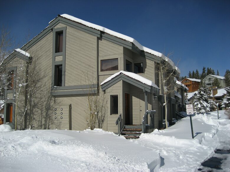 Scenic Snowcreek Townhome - Mammoth Lakes, California